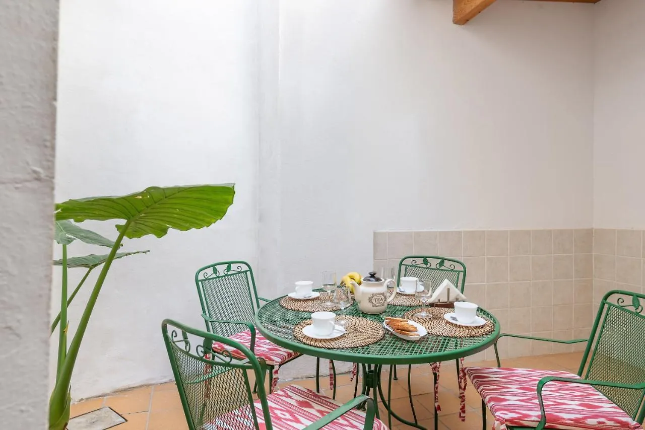 Townhouse Can Bregat بويينسا إسبانيا